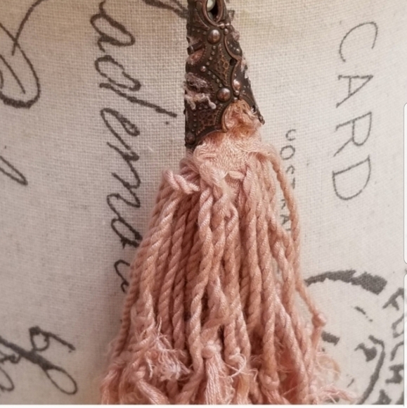 VINTAGE ROSE MAGNASITE STONE CROSS PENDANT & FAUX PEARL CHAIN LONG BOHO NECKLACE - Picture 4 of 6